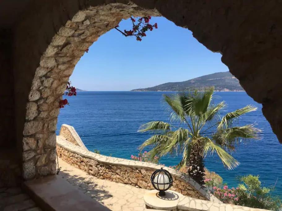 Cactus Garden Kalkan - Club Patara Villas ภายนอก รูปภาพ