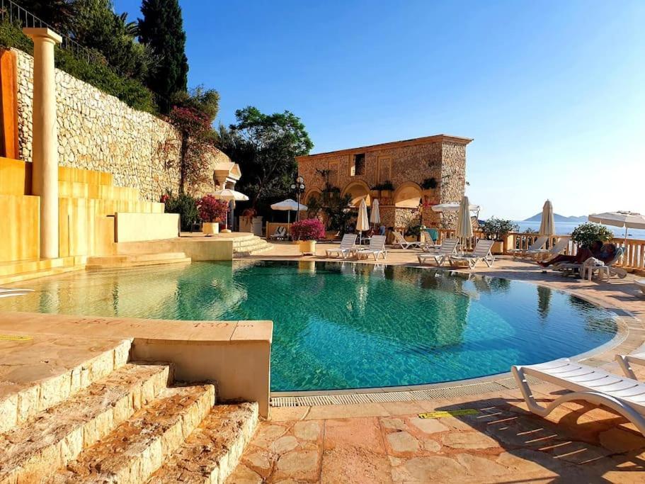 Cactus Garden Kalkan - Club Patara Villas ภายนอก รูปภาพ