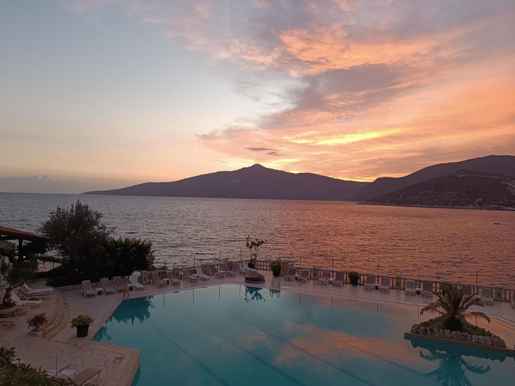 Cactus Garden Kalkan - Club Patara Villas ภายนอก รูปภาพ